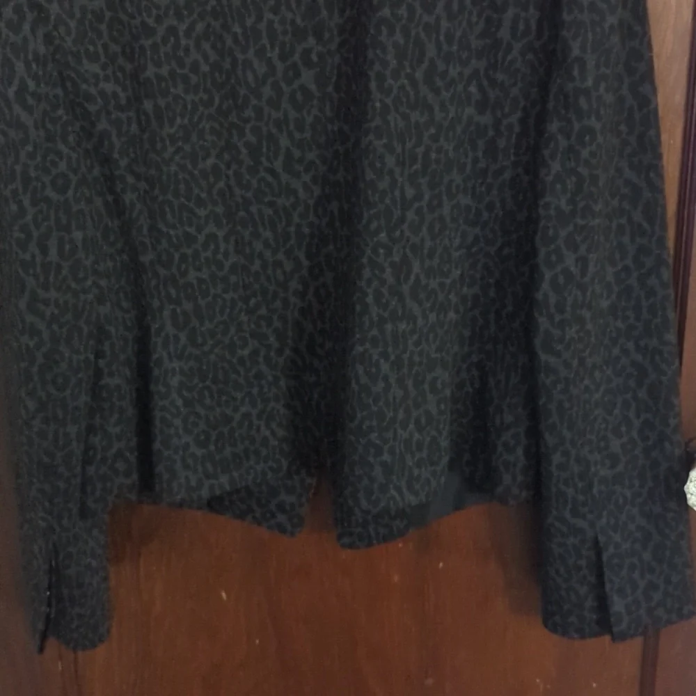 Loft Animal Print Business Professional Blazer Size 14 - Picture 7 of 8